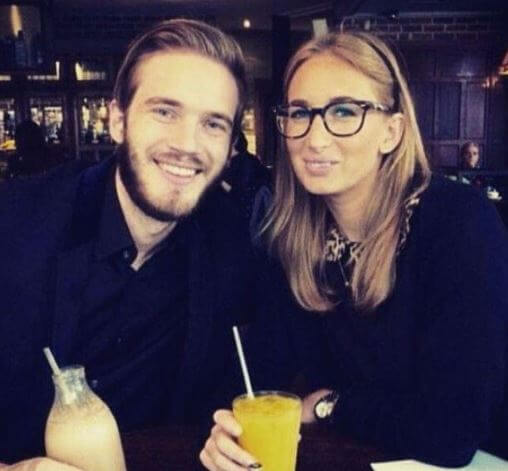 Fanny Kjellberg with her brother, Felix Kjellberg